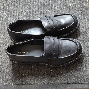 Torrid chunky loafers size 12